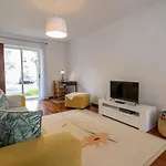 Guestready - Monaco Nest Gasthuis Ponta Delgada