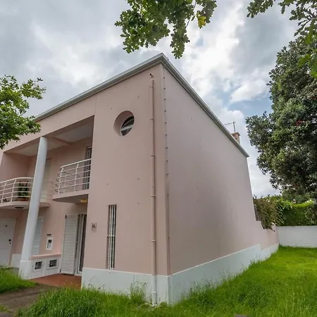 Guestready - Monaco Nest Gasthuis Ponta Delgada