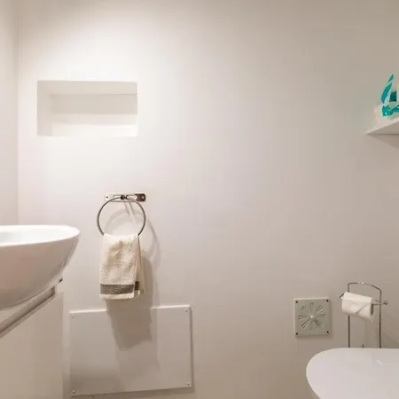 Gasthuis Guestready - Monaco Nest Ponta Delgada