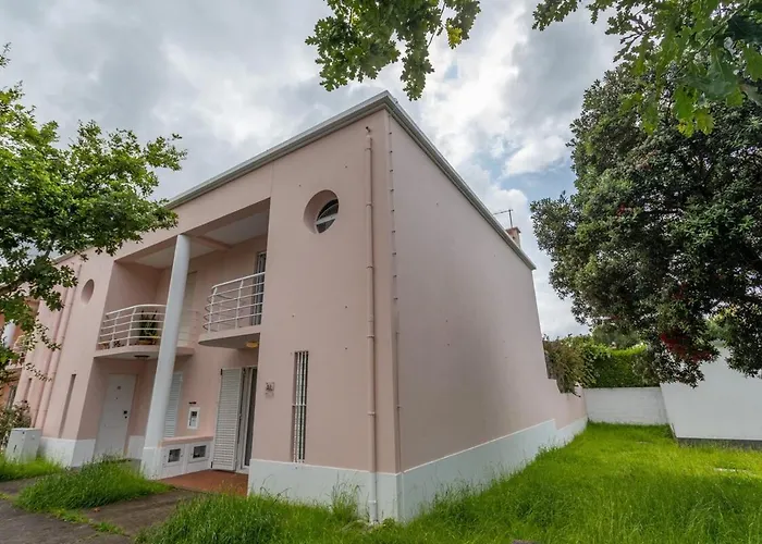 Guestready - Monaco Nest Gæstehus Ponta Delgada