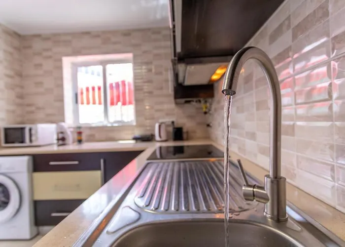 Guestready - Monaco Nest Gæstehus Ponta Delgada